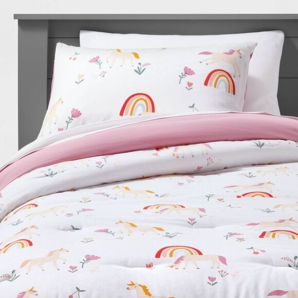Pillowfort - Twin Unicorn Cotton Comforter - Pillowfort - Picture 1 of 4